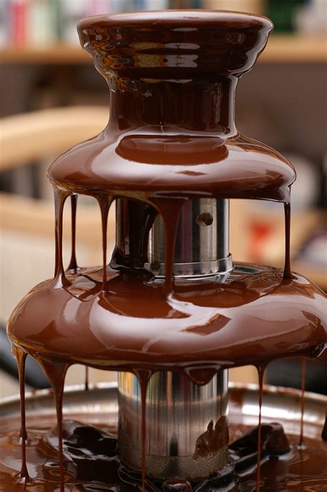Chocolatw fountain